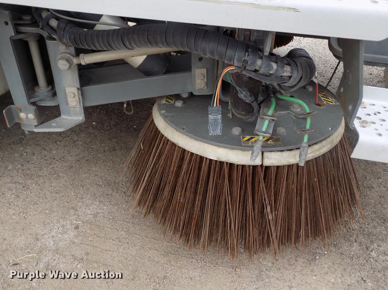 image for item DY9035 2005 Sterling Acterra street sweeper