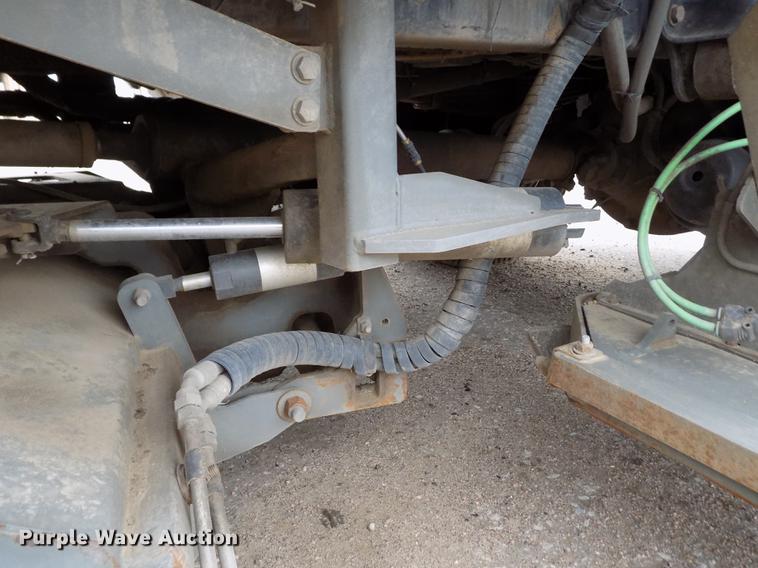 image for item DY9035 2005 Sterling Acterra street sweeper