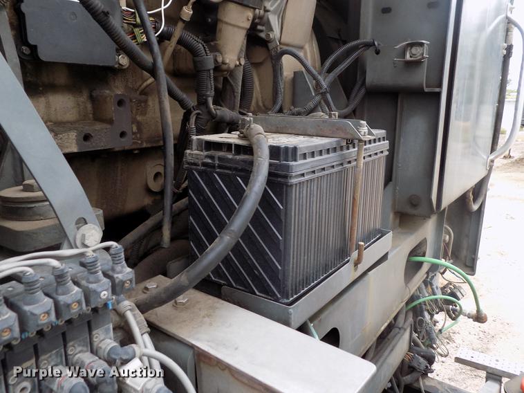 image for item DY9035 2005 Sterling Acterra street sweeper