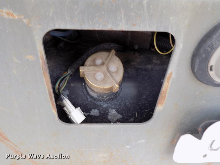 image for item DY9035 2005 Sterling Acterra street sweeper