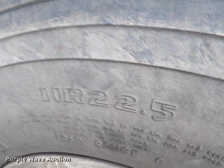 image for item DY9035 2005 Sterling Acterra street sweeper