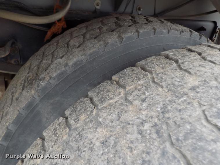 image for item DY9035 2005 Sterling Acterra street sweeper