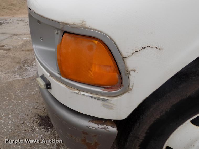 image for item DY9035 2005 Sterling Acterra street sweeper