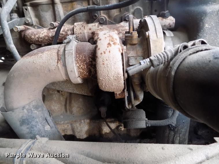 image for item DY9036 2004 Sterling L-Line refuse truck