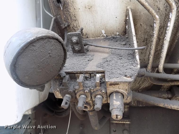 image for item DY9036 2004 Sterling L-Line refuse truck