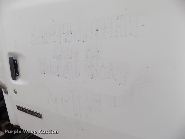 image for item DY9036 2004 Sterling L-Line refuse truck