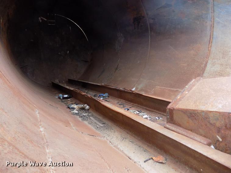 image for item DY9036 2004 Sterling L-Line refuse truck