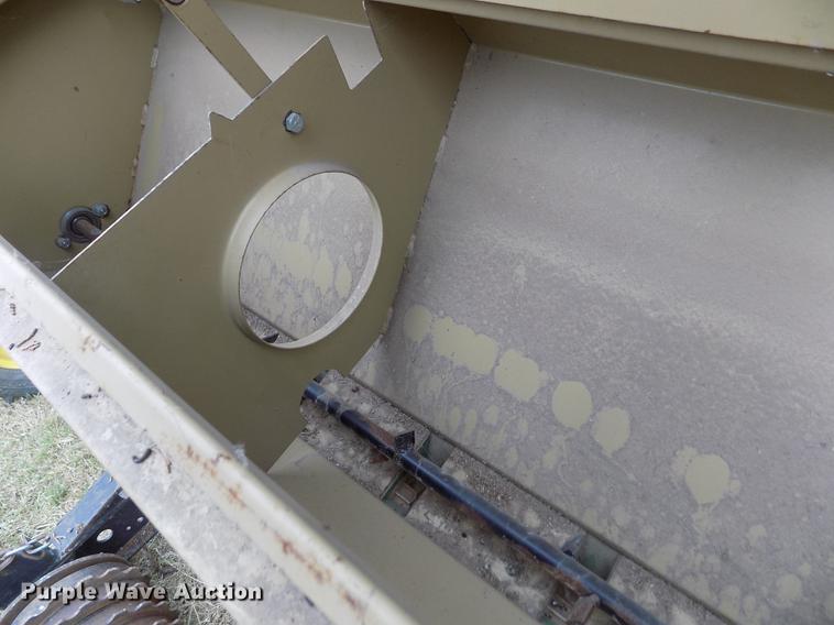 image for item DY9050 Land Pride Solid Stand 15-72 over seeder