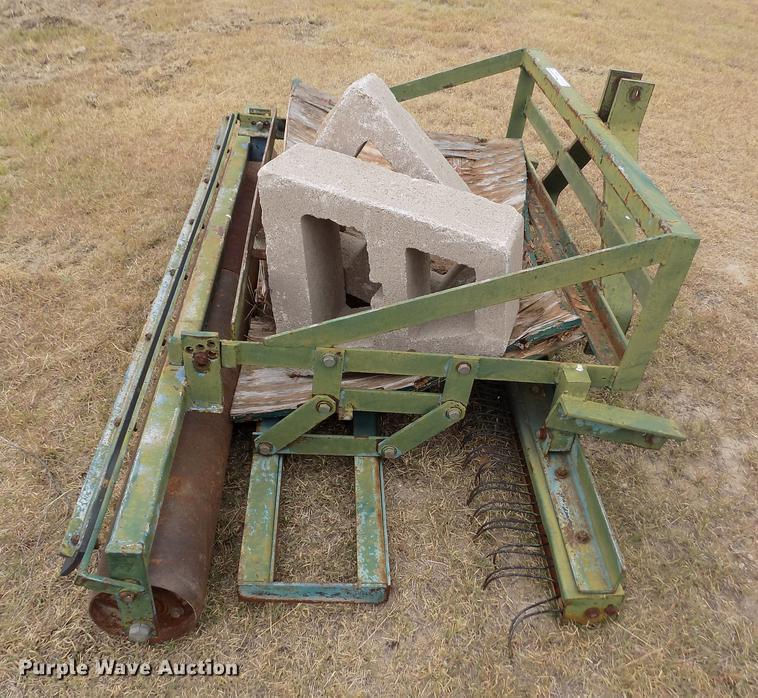 image for item DY9054 1996 Bannerman field groomer