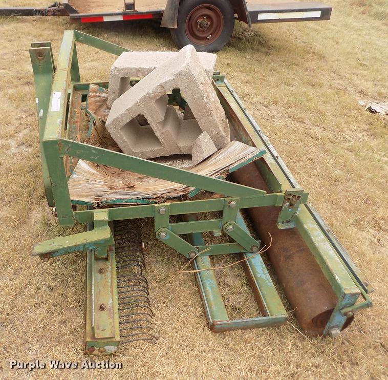 image for item DY9054 1996 Bannerman field groomer