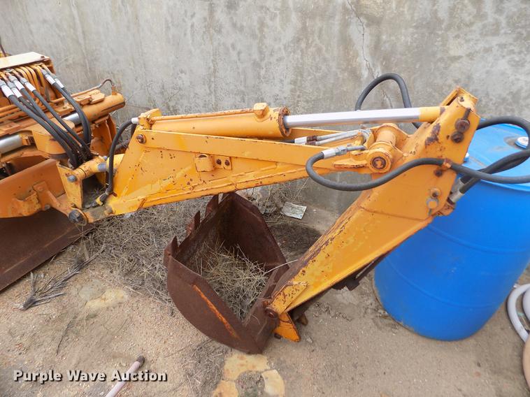image for item DY9069 1974 Case Davis 30T4 trencher