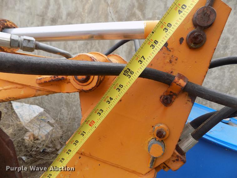 image for item DY9069 1974 Case Davis 30T4 trencher