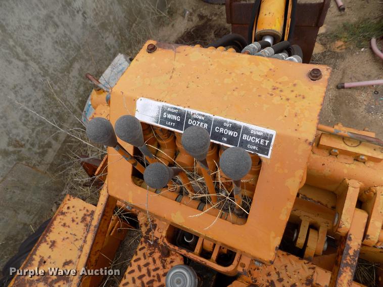 image for item DY9069 1974 Case Davis 30T4 trencher