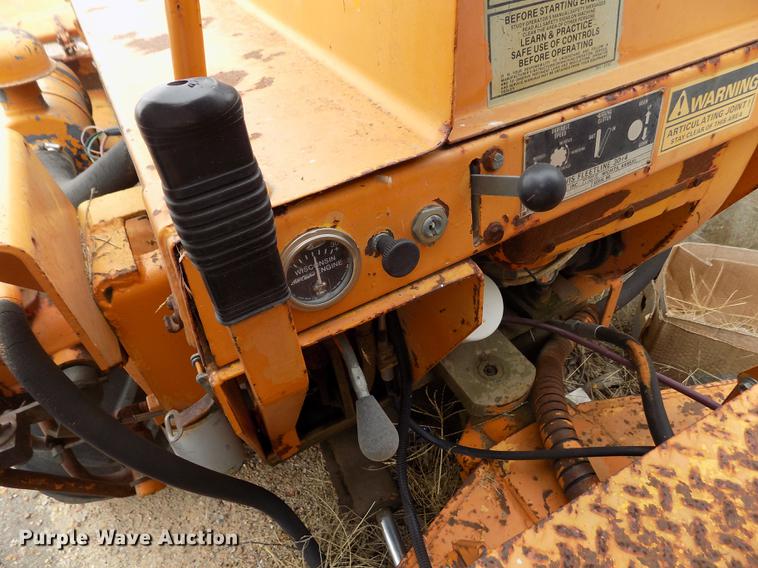 image for item DY9069 1974 Case Davis 30T4 trencher