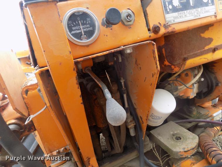 image for item DY9069 1974 Case Davis 30T4 trencher