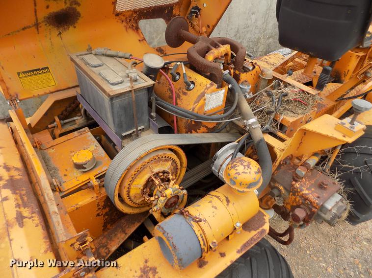 image for item DY9069 1974 Case Davis 30T4 trencher