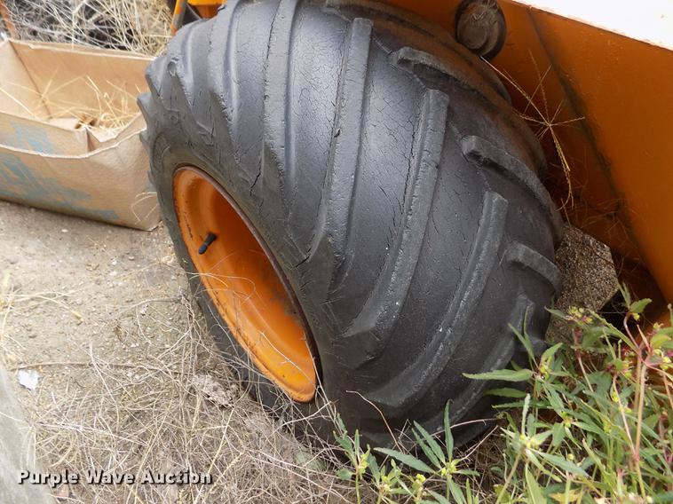 image for item DY9069 1974 Case Davis 30T4 trencher