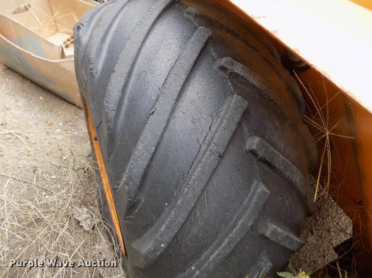 image for item DY9069 1974 Case Davis 30T4 trencher