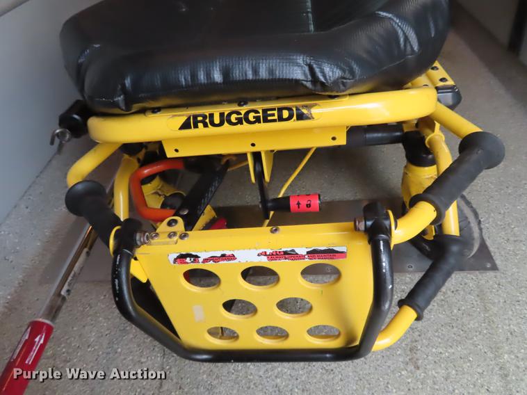 image for item EI9988 1999 Ford Econoline E450 ambulance