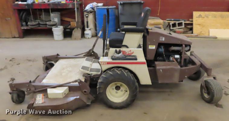 image for item EI9994 Grasshopper 725 lawn mower