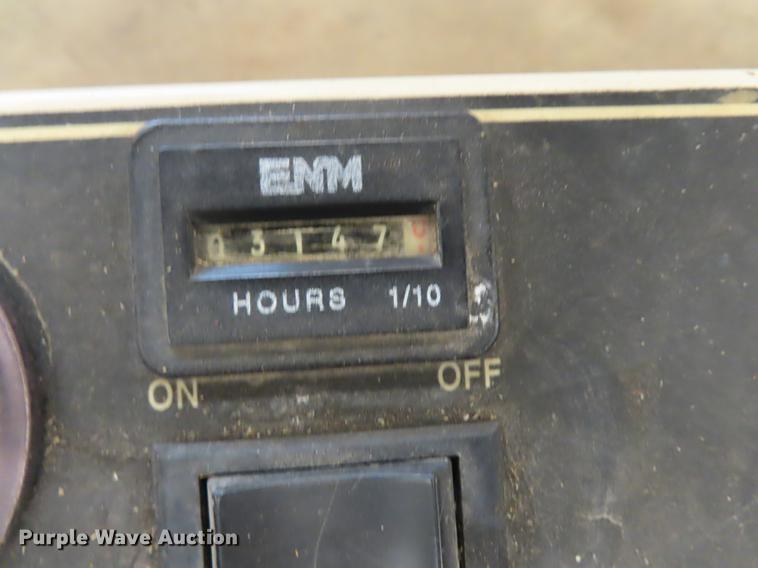 image for item EI9994 Grasshopper 725 lawn mower