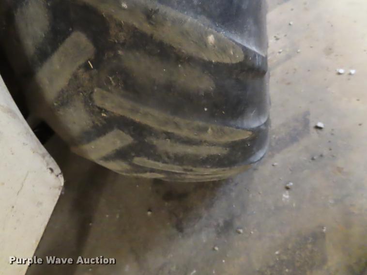 image for item EI9994 Grasshopper 725 lawn mower