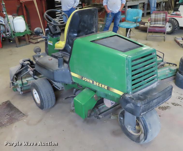 image for item EI9995 John Deere 2243 greens lawn mower