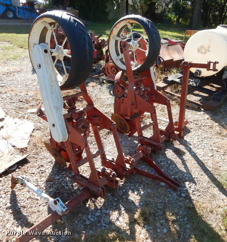 image for item EO9596 Two row planter