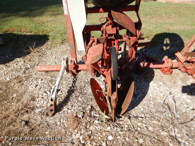 image for item EO9596 Two row planter