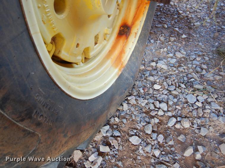 image for item EO9611 John Deere 2030 tractor