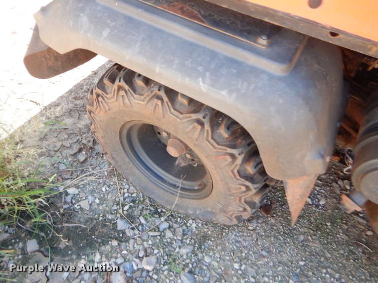 image for item EO9614 2009 Kubota RTV1100 utility vehicle