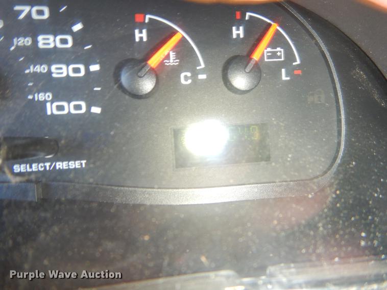 image for item EO9632 2008 Ford E350 Super Duty shuttle bus