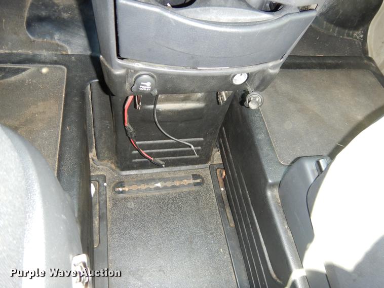 image for item EO9634 2010 Dodge Grand Caravan SE van