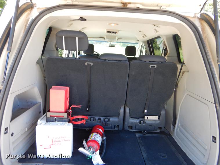 image for item EO9634 2010 Dodge Grand Caravan SE van