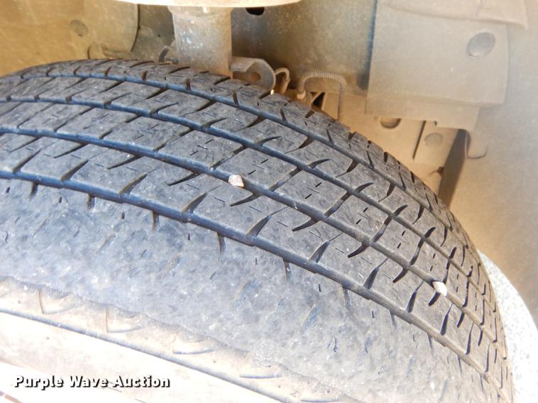 image for item EO9634 2010 Dodge Grand Caravan SE van