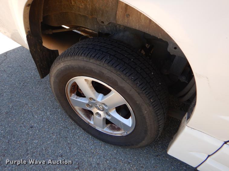 image for item EO9634 2010 Dodge Grand Caravan SE van