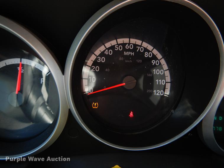 image for item EO9635 2010 Dodge Grand Caravan SE van