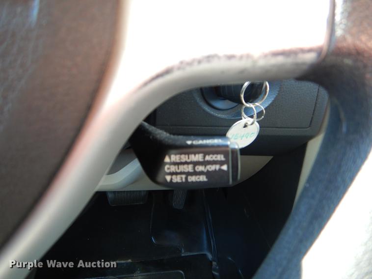 image for item EO9635 2010 Dodge Grand Caravan SE van