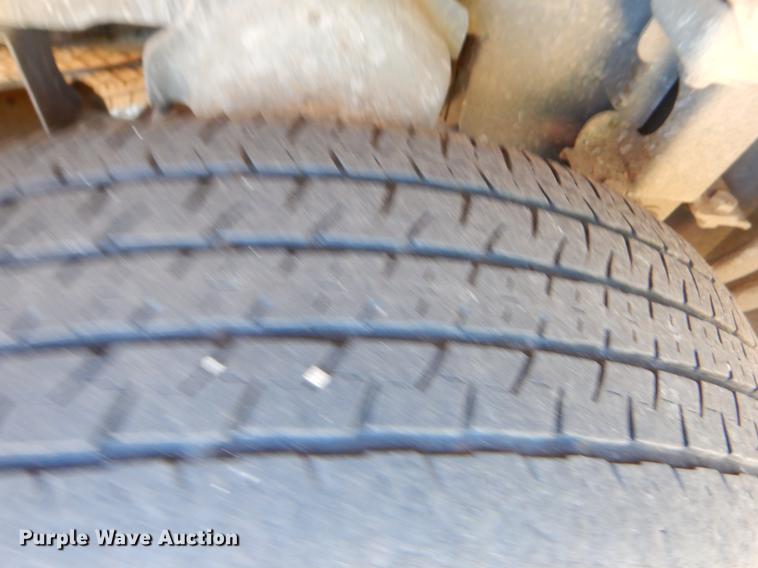 image for item EO9635 2010 Dodge Grand Caravan SE van