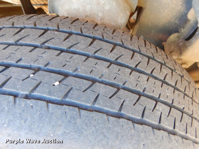 image for item EO9635 2010 Dodge Grand Caravan SE van