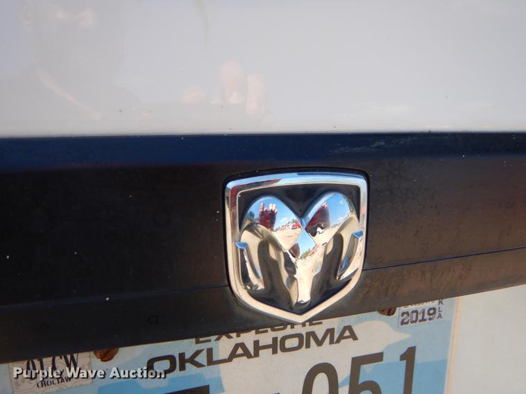 image for item EO9635 2010 Dodge Grand Caravan SE van