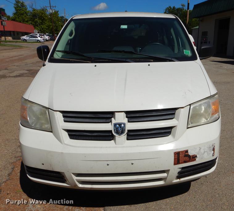 image for item EO9636 2010 Dodge Grand Caravan SE van