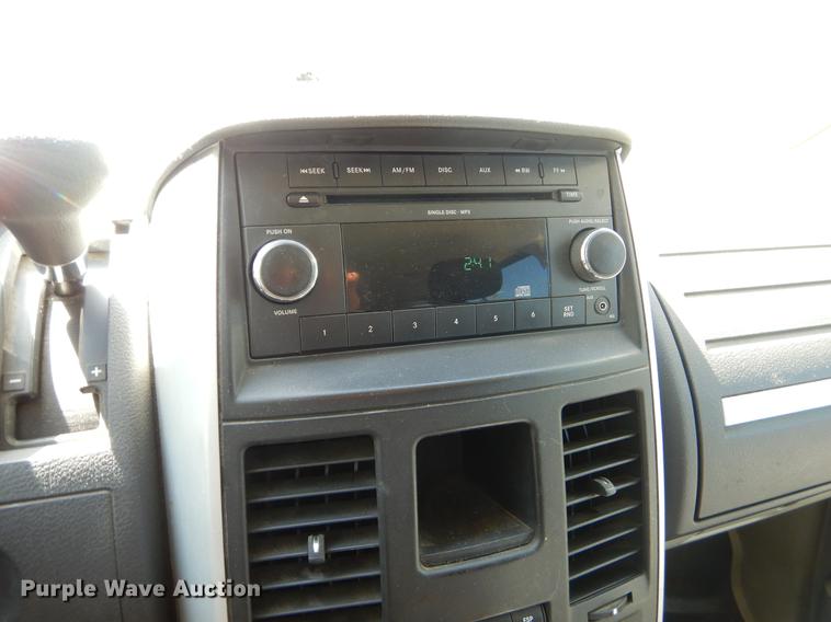 image for item EO9636 2010 Dodge Grand Caravan SE van