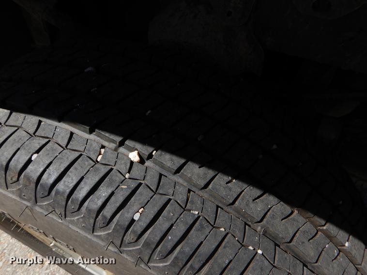 image for item EO9638 2010 Dodge Grand Caravan SE van