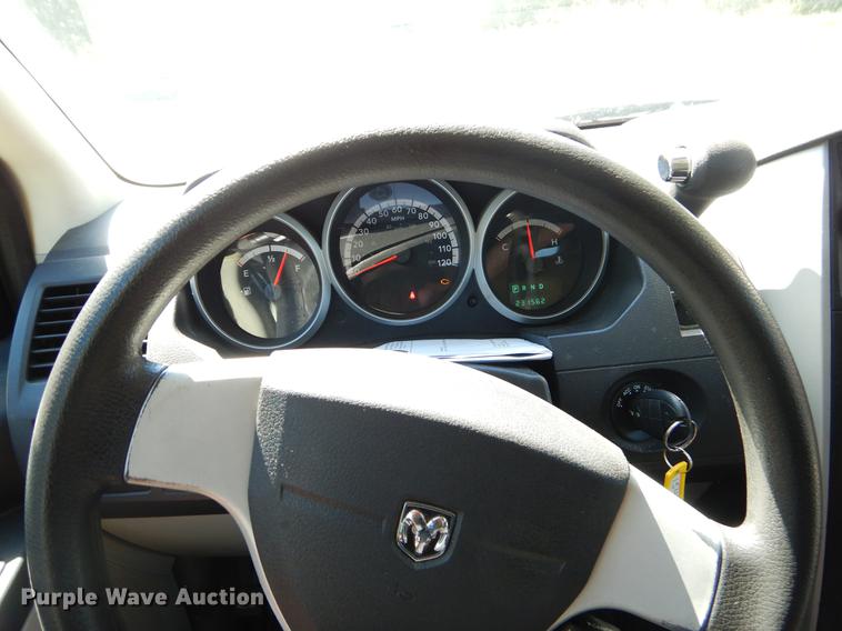 image for item EO9639 2010 Dodge Grand Caravan SE van