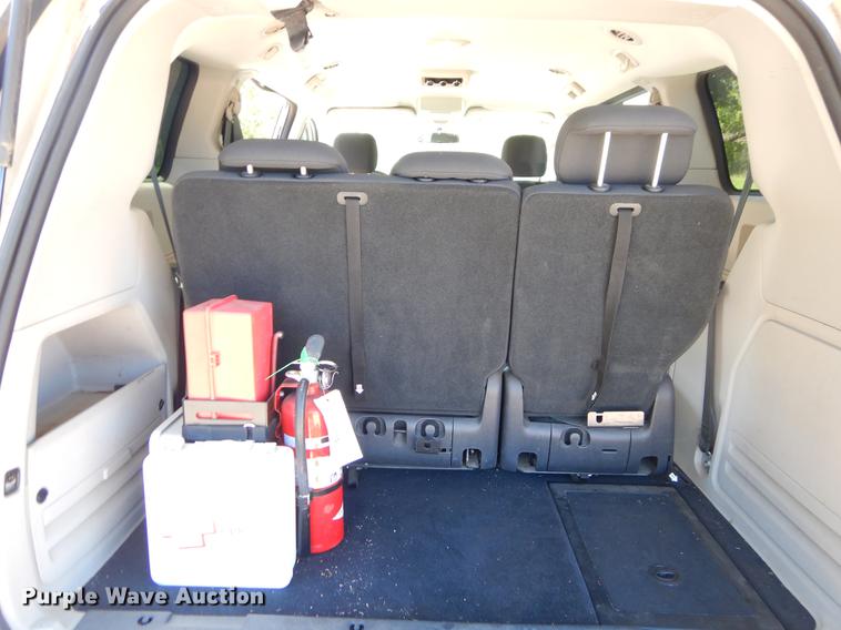 image for item EO9639 2010 Dodge Grand Caravan SE van