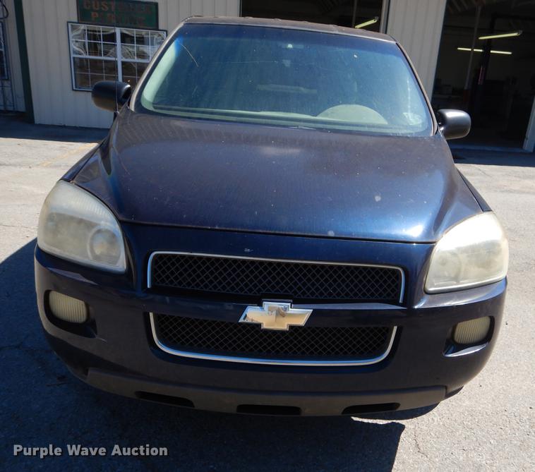 image for item EO9640 2005 Chevrolet Uplander Cargo van