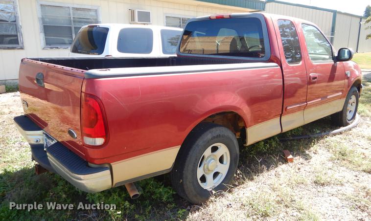 image for item EO9641 2000 Ford F150 SuperCab pickup truck