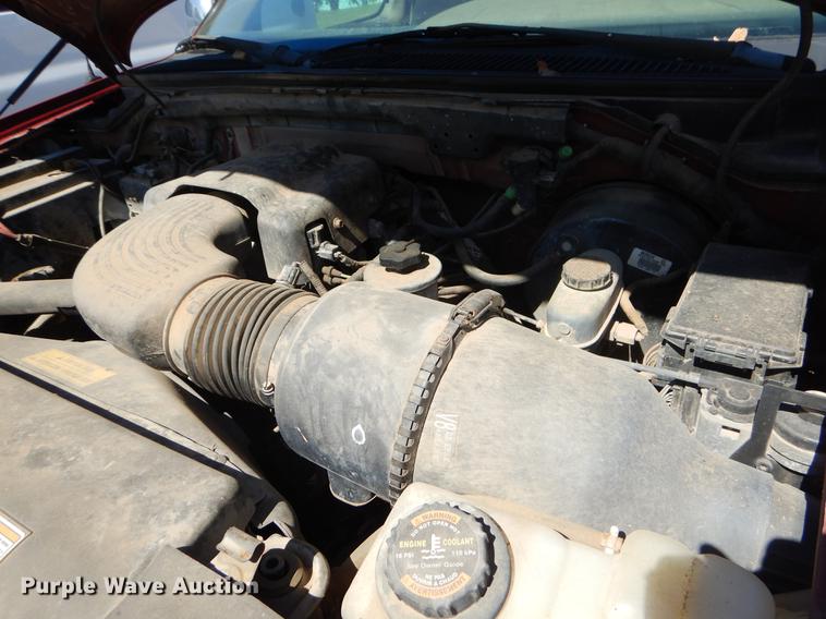 image for item EO9641 2000 Ford F150 SuperCab pickup truck