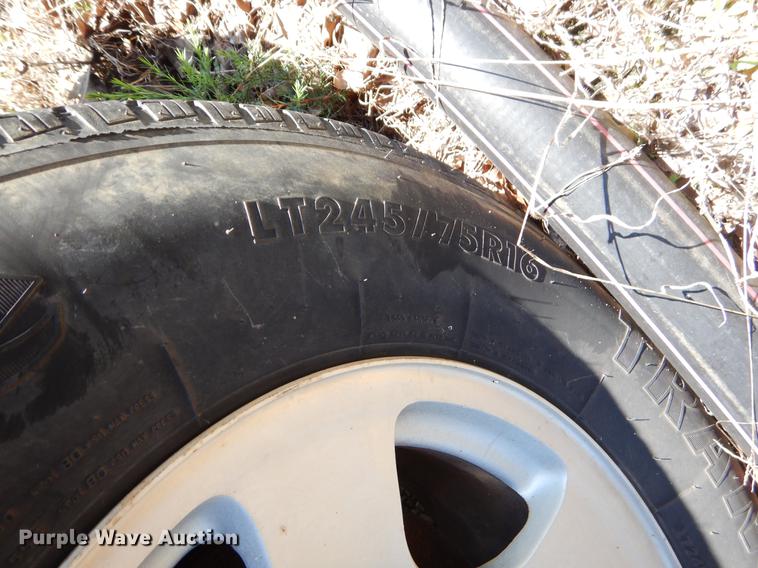 image for item EO9641 2000 Ford F150 SuperCab pickup truck